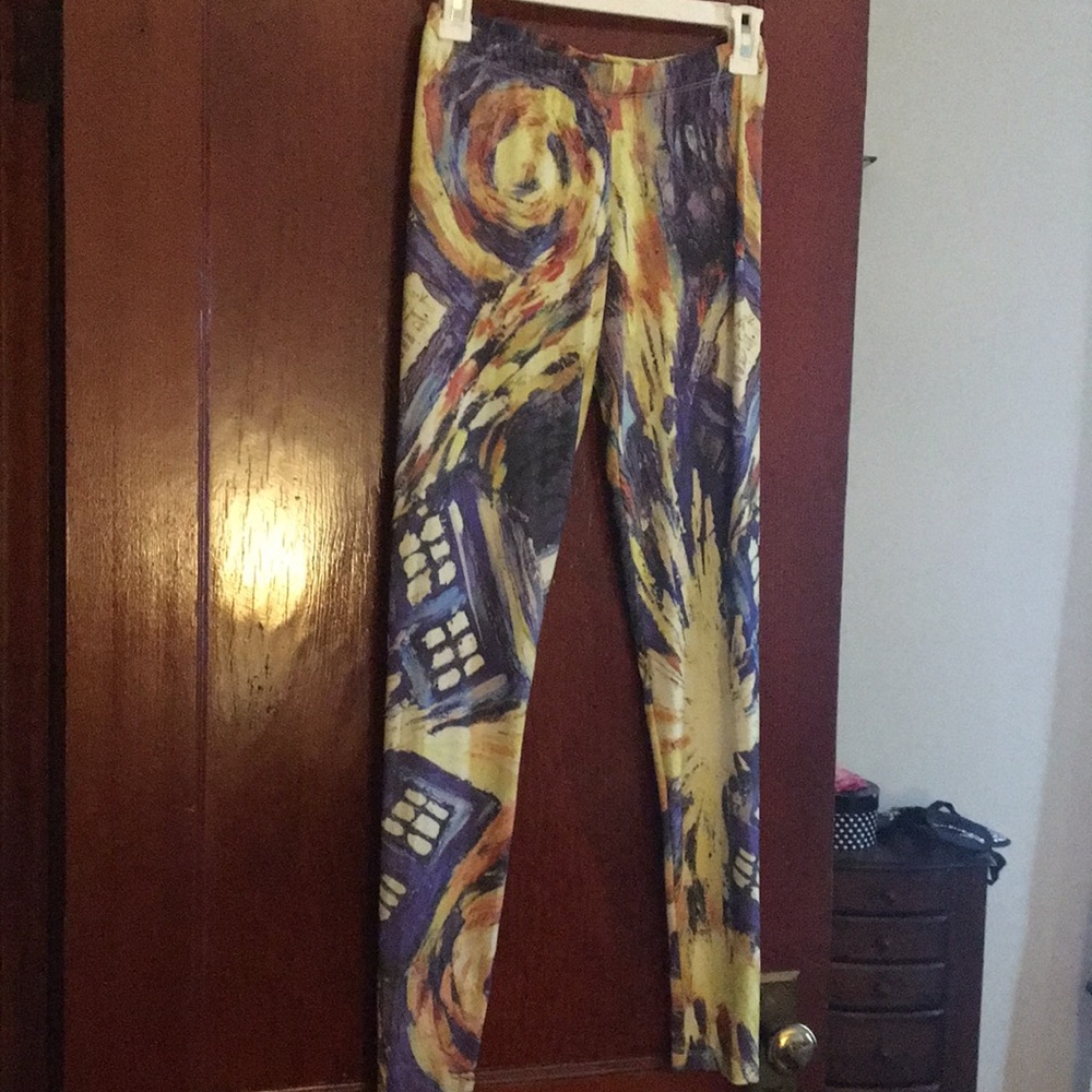 Doctor Who leggings!
